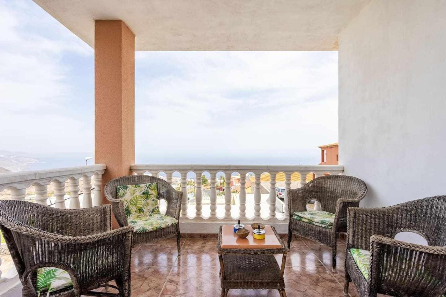 Desconecta En Candelaria Санта-Крус-де-Тенерифе Экстерьер фото